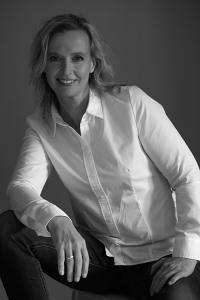 Stella Nkenke
