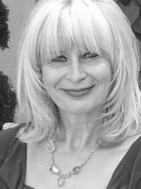 Christa Emilia Castelli