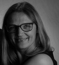 Christine Weiss