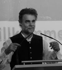 Stefan Flach-Bulwan