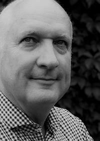 Dr. Thomas Stenitzer